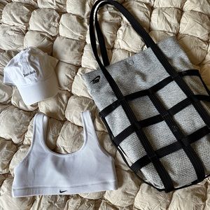 Nike Sportswear Forward Cargo Tote, hat and bra